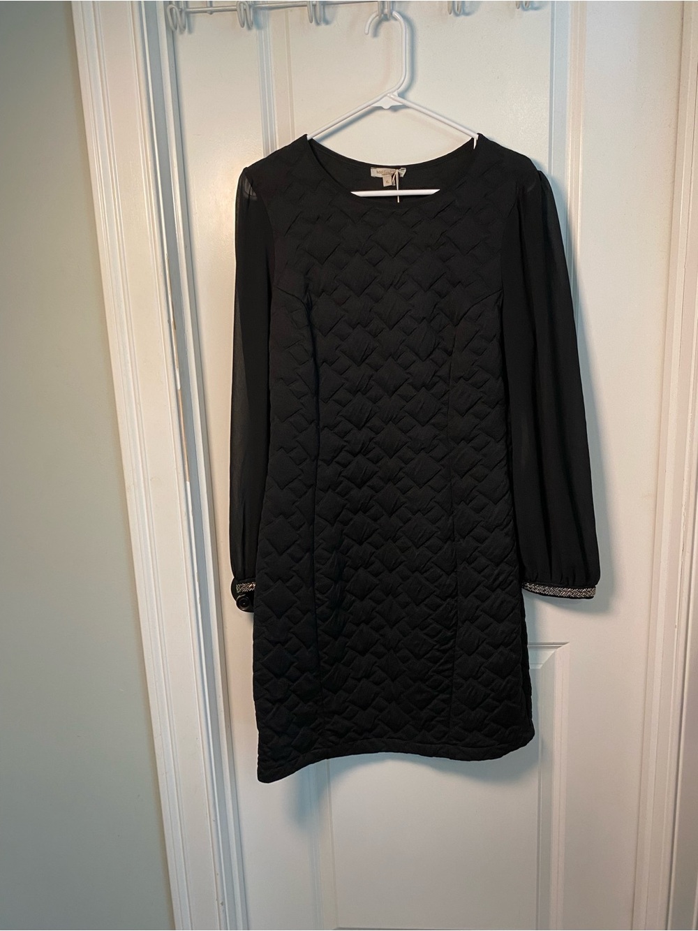Marisa&Marie Black Quilted Long-Sleeve Shift Dress